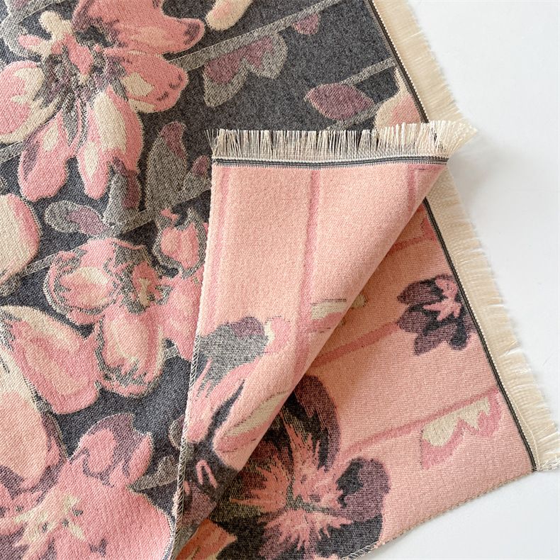 Hochwertiger warmer Schal aus Kaschmir mit Fransen für Damen, Nickerchendecke im Retro-Ethno-Stil_voghion.com