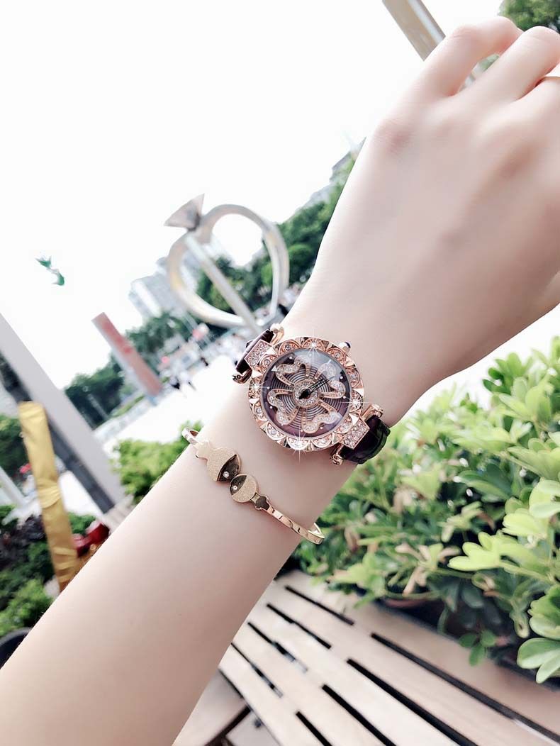 Neue Zeit läuft Damen Luxus Mode Diamant Set Liebe wasserdicht Student Gürtel Quarzuhr_voghion.com