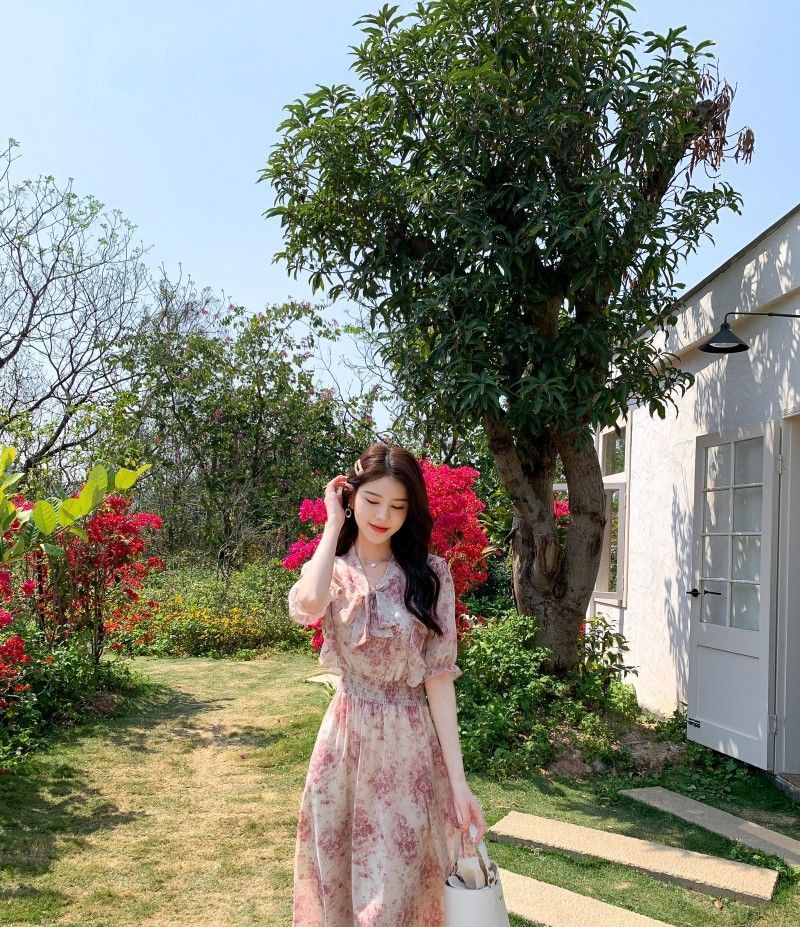 Sommer-Neues süßes Chiffonkleid mit Rüschen, Göttinnen-Abnehmen und reines Verlangen, floraler, sanfter französischer Stil_voghion.com