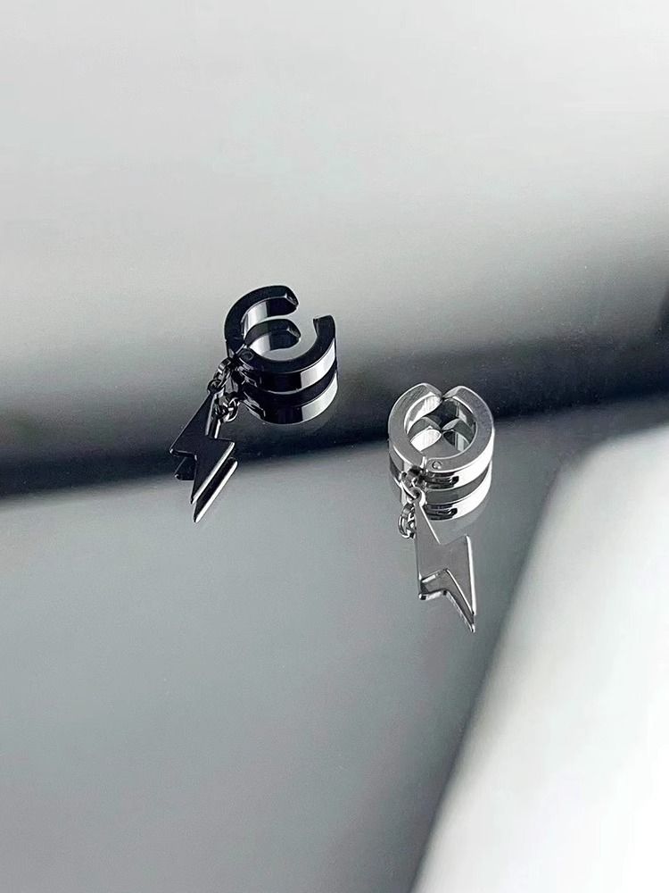 Pendientes de clip para hombre sin perforación, estilo relámpago, para mujer, de acero titanio, sin decoloración, diseño de nicho versátil._voghion.com