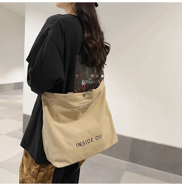New fashion large capacity crossbody Female student Tote bag for class_voghion.com