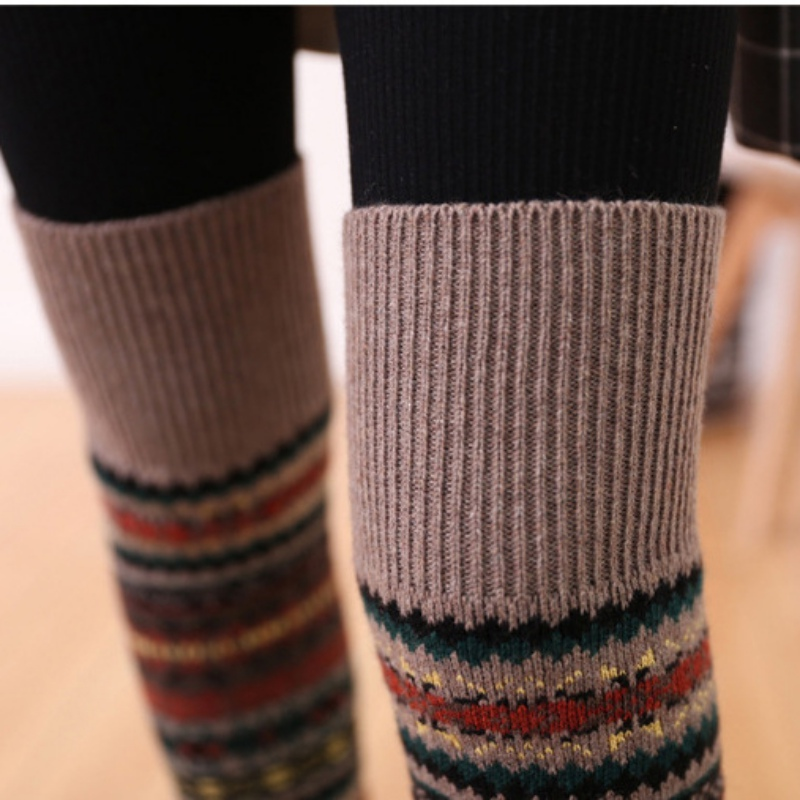 Nouveau Hiver sur genou longue couverture en tricot Crochet femmes jambe chaud Legging chaud rayé noël Pierna Mujer cuisse_voghion.com