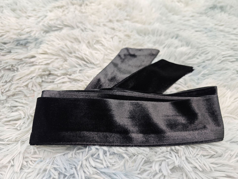 Abito da donna musulmano mediorientale autunno e inverno nuovo stile abito in velluto dorato con maniche a sbuffo ricamate con paillettes tridimensionali_voghion.com