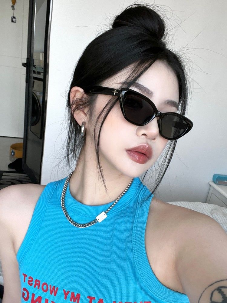 LazyZoom GM Cat Eye Square Round Face Slim Looking Elegant European And American Style Sunglasses_voghion.com