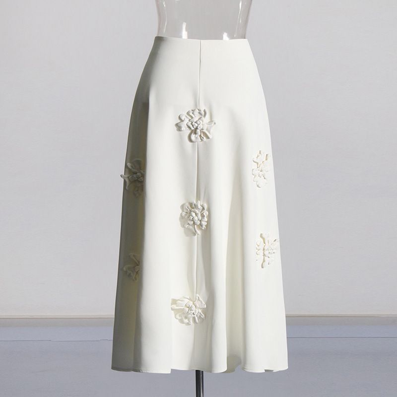 Damenbekleidung Temperamentvoller, kleiner Duftstil, dreidimensionaler Blumen-Zweiteiler_voghion.com