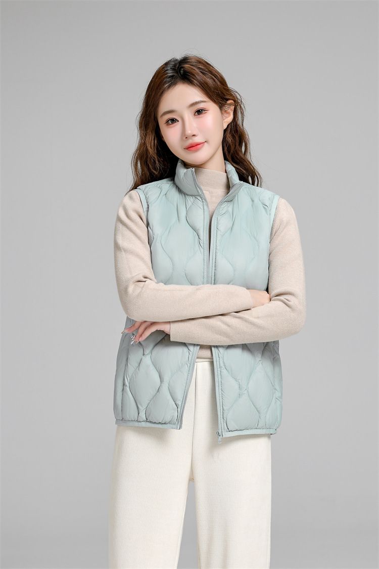 "Women's Slim-Fit Stand Collar Down Vest – Lightweight & Warm, 90% White Duck Down Filling For Autumn & Winter"_voghion.com