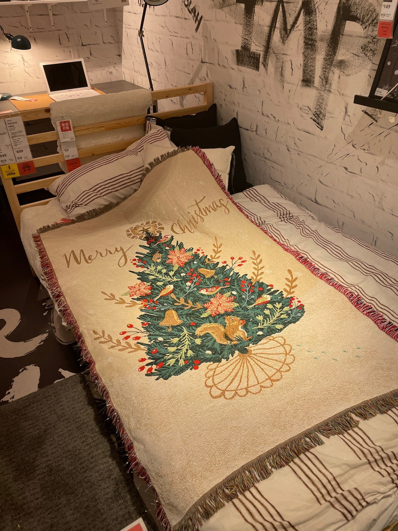 Arazzo coperta con albero di pino scoiattolo di buon Natale 90 * 150_voghion.com