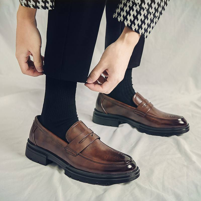 Italienska high-end läder Slip-on skor Herr Business Klänning Fyrkantig tå Brittisk Slip-On Formell Casual Loafer Oxford Skor Bröllop 38-46_voghion.com