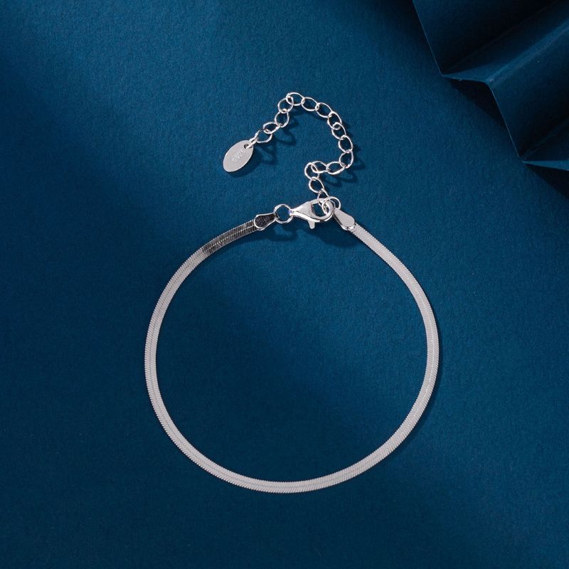 Bracciale da donna con catena a serpente piatta ed elegante in argento Sterling 925 con placcatura in oro/rodio: lusso minimalista per l'eleganza di tutti i giorni_voghion.com