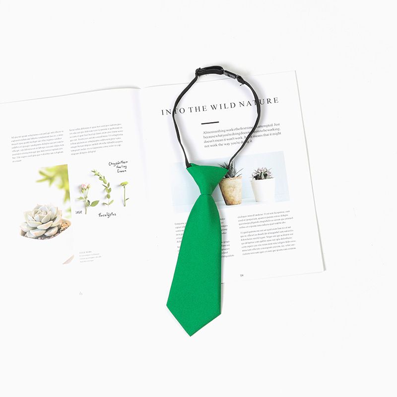 Camicia stile college giapponese senza cravatta a righe, accessorio verde scuro con fiocco e fiore per donna_voghion.com