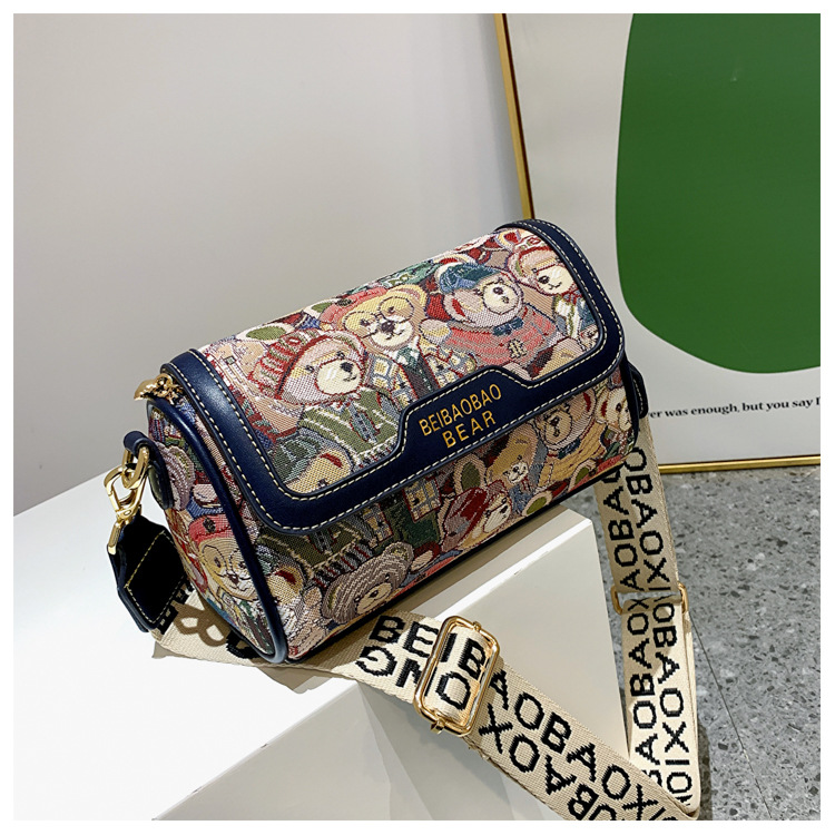 Bolsas clássicas de marca com design de nicho, bolsas femininas com temperamento, bolsas de urso, bolsas de ombro inclinadas da moda_voghion.com