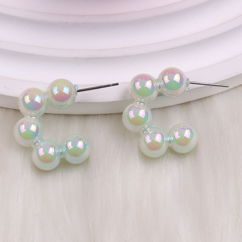 2024 New Korean Style Electroplated Spring Niche C-shaped Hoop Beaded Geometric Drop Earrings For Women_voghion.com