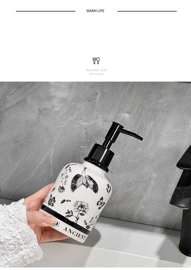 Dispenser per lozione in ceramica vintage - Design con uccellini floreali in bianco e nero (420 ml, finitura opaca, arredamento per hotel e casa)_voghion.com
