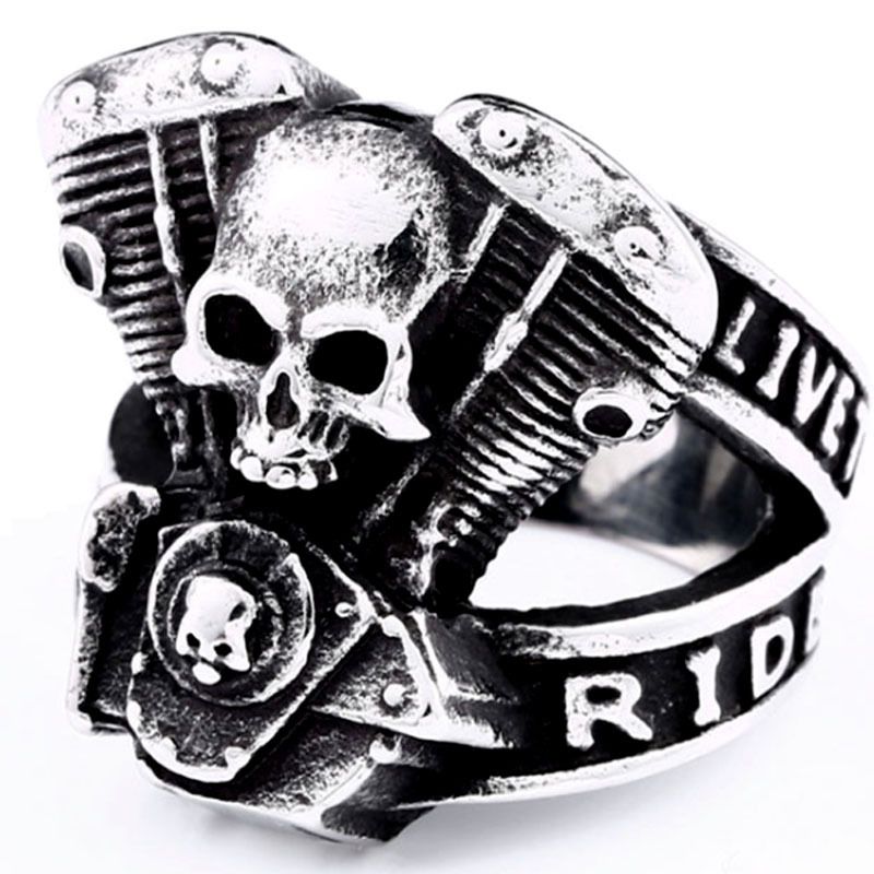 Anello da motociclista con teschio e motore punk di Ghost Rider_voghion.com
