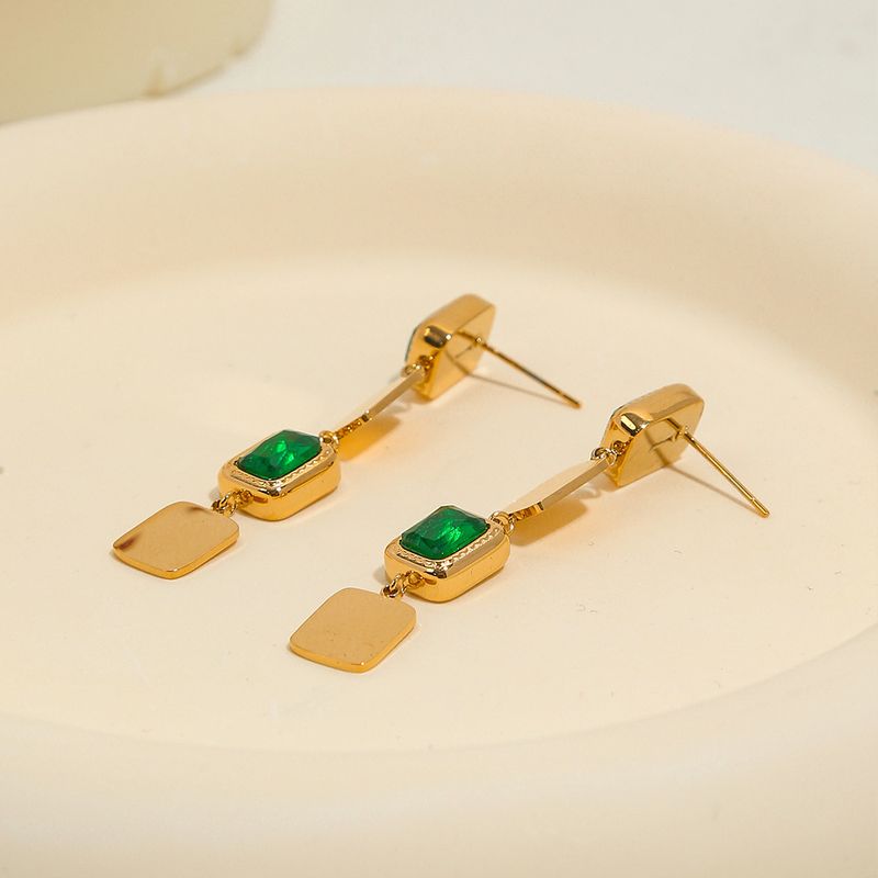 Love Green Großmutter Zirkon Ohrringe, klein und hochwertig, einfaches Mangxing Ohrnagel-Schmuckset aus Titanstahl_voghion.com