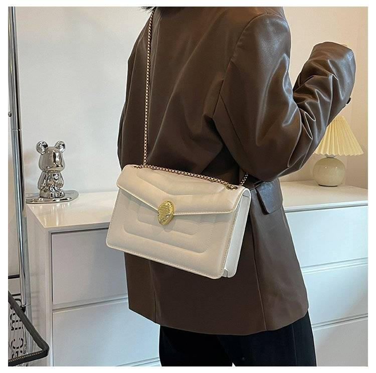 Fashion Snakehead Women's Bag PU Leather Chain Slanting Small Square Bag Women Soft Leather Linger Retro Shoulder Bag For Women_voghion.com
