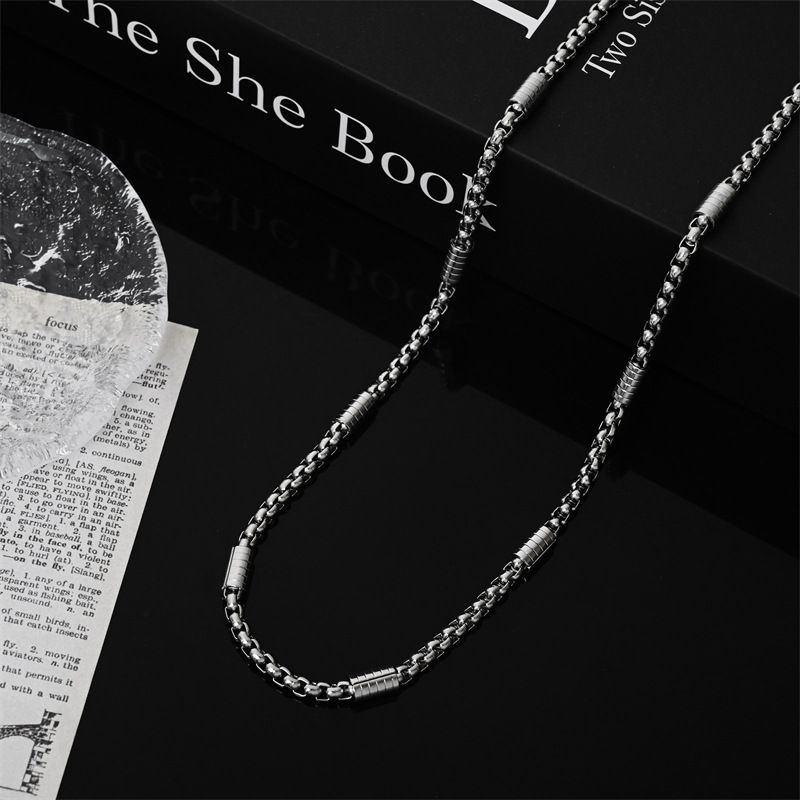 European And American Simple Square Pearl Cylinder Titanium Steel Boys Simple Necklace Trend Personality Hip Hop Whip Chain Does Not Fade_voghion.com