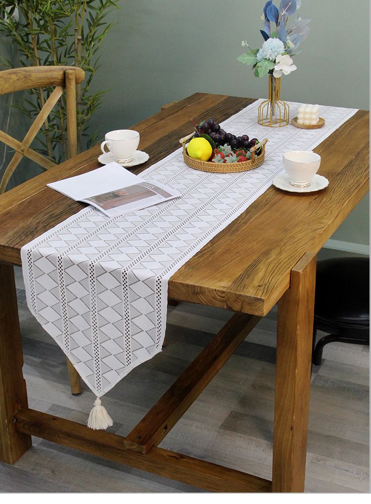Table Runner - Luxury Minimalist Tea Table Cloth For Coffee Table & Tea Ceremony (Modern Home Decor)_voghion.com