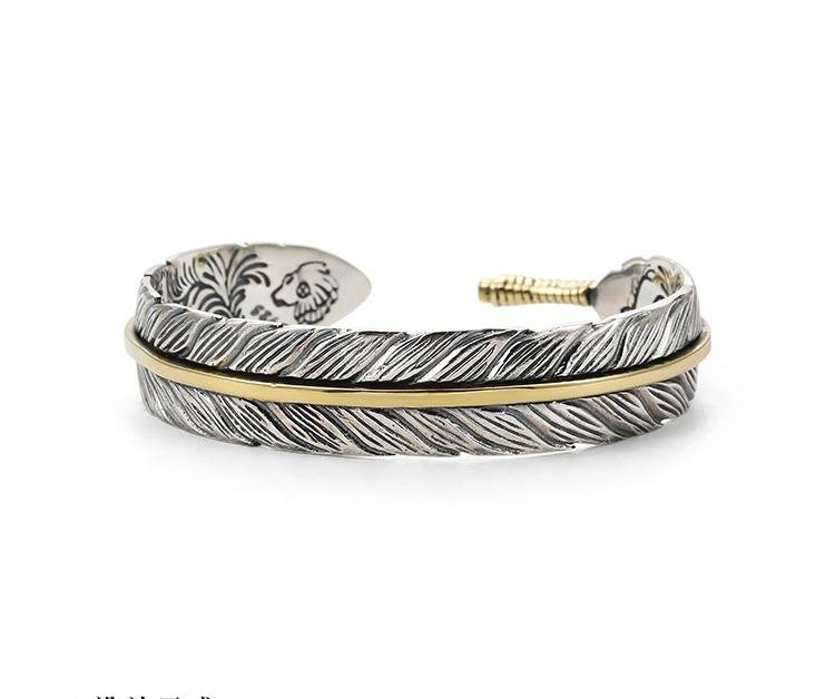 Men's Jewelry Vintage Feather Bracelet With Engraved Arabesque Pattern, Adjustable Open Cuff Bangle For Casual & Formal Wear_voghion.com