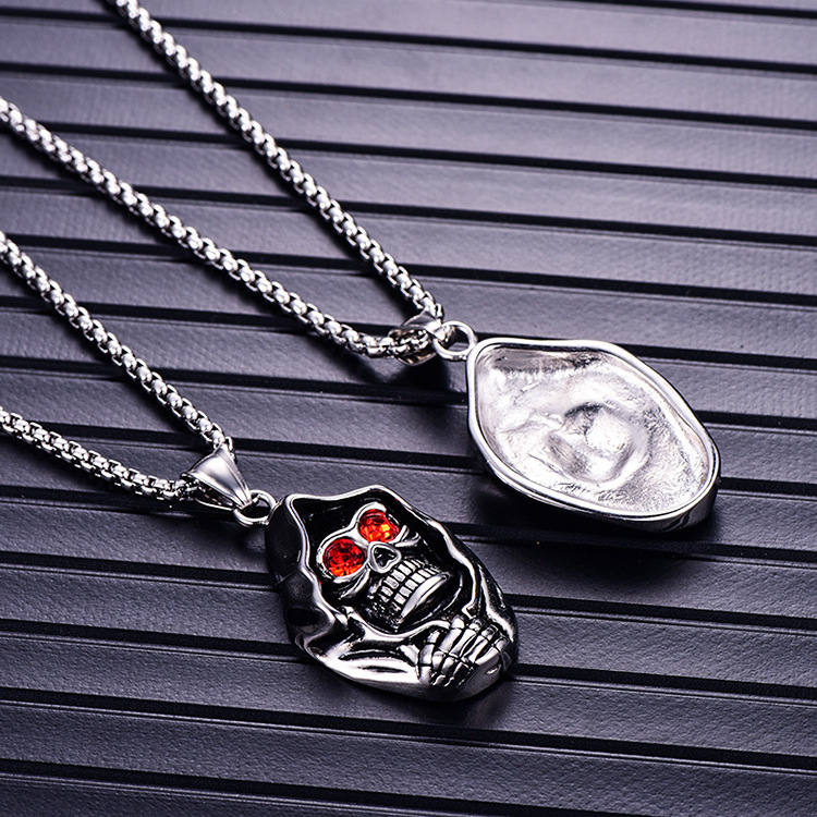 Trendy Halskette mit Anhänger in Totenkopfform, Herrenhalskette, modischer böhmischer Anhänger mit rotem Kristall, eingelegter Anhänger, Zubehör, Partyschmuck_voghion.com