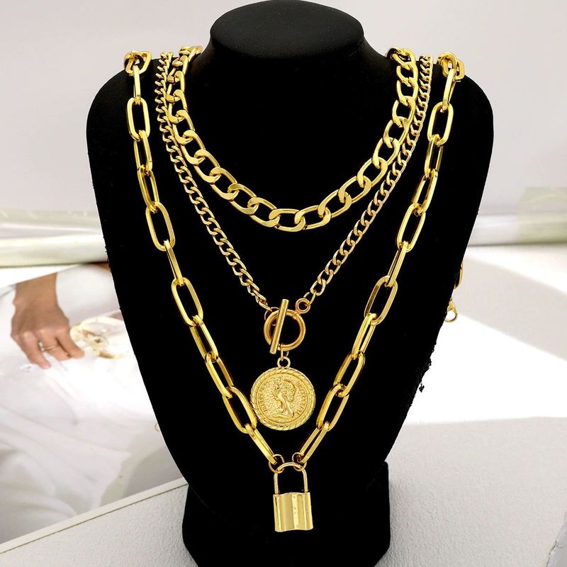 New Fashion High-End Simple Set OT Buckle Embossed Disc Pendant Cuban Necklace_voghion.com