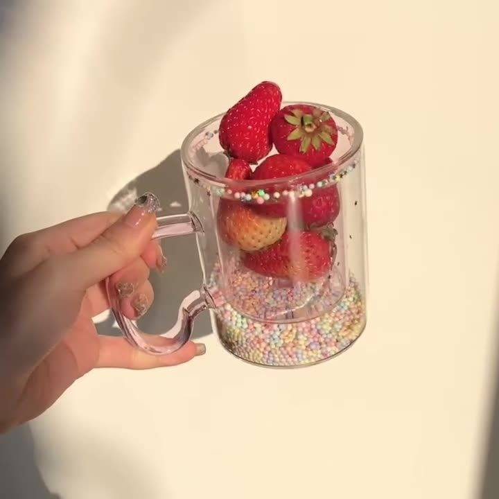 Tazza di vetro a doppio strato con sabbia fluente e cuore per ragazze_voghion.com