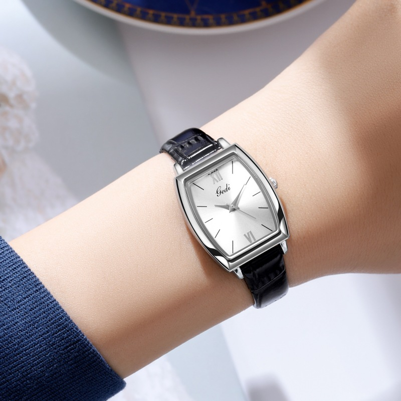 Orologi da donna Semplice Vintage a forma di botte Quadrante oro Casual Cintura Quarzo Orologio da donna Femminilità_voghion.com