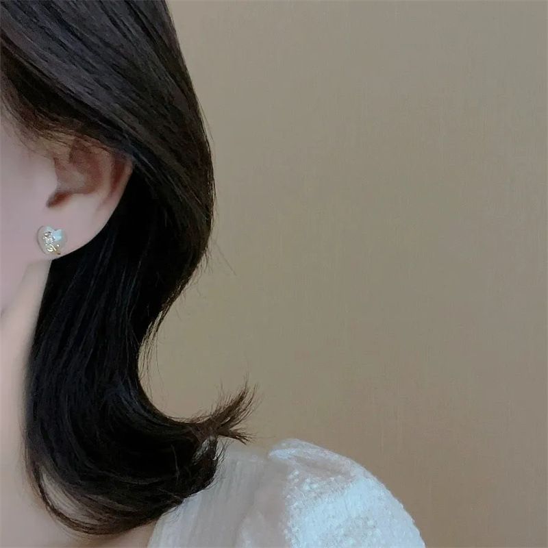 Tulip Cat's Eye Stone Love Ear Nails For Women 2024 New Collection, Unique Design, Versatile Temperament, Earrings And Accessories_voghion.com