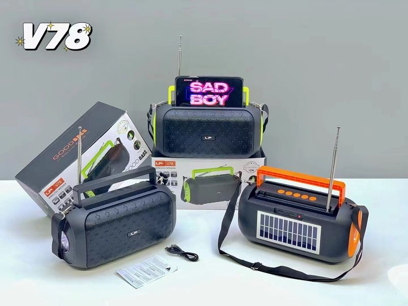 New V78 solar Bluetooth speaker, outdoor flashlight, subwoofer, portable handheld radio, speaker_voghion.com