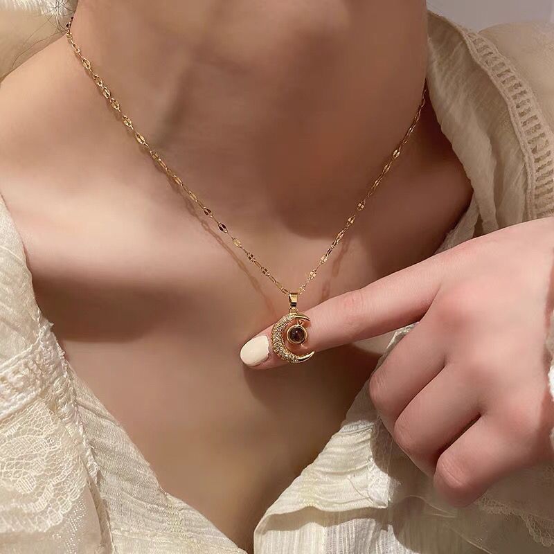 I Love You Moon Necklace For Women, Light Luxury Niche Design Sense Collarbone Chain, 2022 New Style Accessories_voghion.com