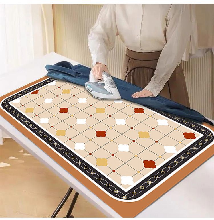 Pad Bügelbrett Haushalt Faltbare Kleine Bett Kleidung Eisen Wärmedämmung Tuch Handheld Hängen Anti-verbrühen Matte_voghion.com