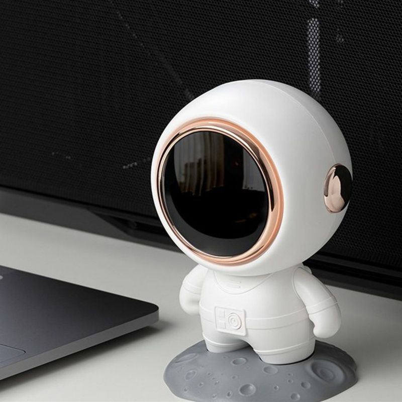 Qilian Z18 Bluetooth Kleine Luidspreker Internet Beroemdheid Desktop Decoratie Mini Auto Hoge Geluidskwaliteit Mobiele Telefoon Nieuw_voghion.com