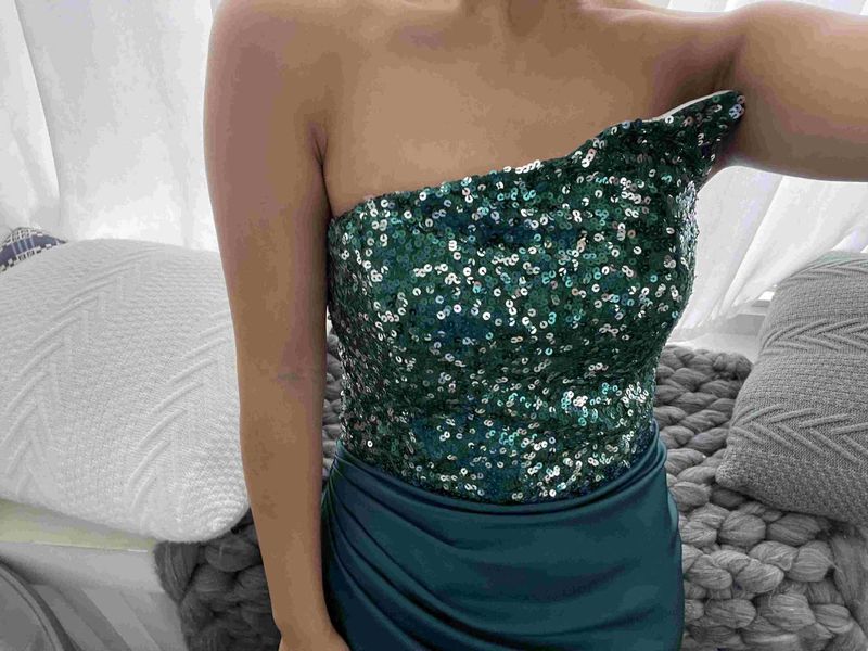 Neue Stil Grün Pailletten Fee Lange Ärmellose Mode Ein Stück Temperament Länge Abendkleid_voghion.com