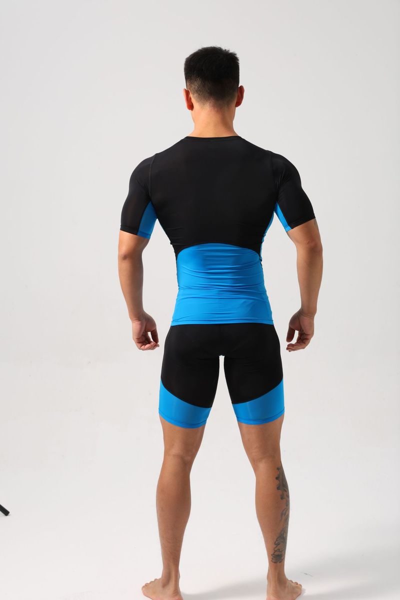 Abbigliamento da uomo, collant fitness color carne, comodi e super elasticizzati_voghion.com