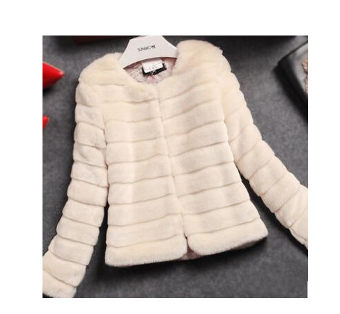 Cappotto corto da donna in finta pelliccia di coniglio Rex_voghion.com