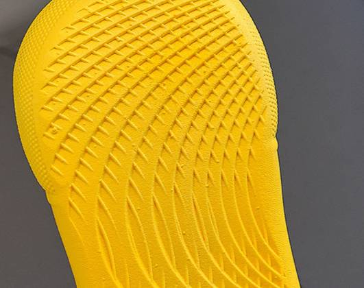 "Pantofole invernali per bambini – Calde pantofole da casa per interni/esterni con fodera in pile e suola antiscivolo in PVC (taglie 24-39, motivo con cervi e coniglietti)"_voghion.com