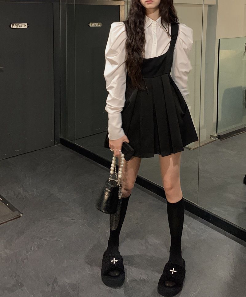 Frühling und Herbst, neuer Anzug im Retro-Stil mit Puffärmeln, weißes Hemd + Hosenträgerrock mit plissierter Taille, kleiner Schulanzug_voghion.com