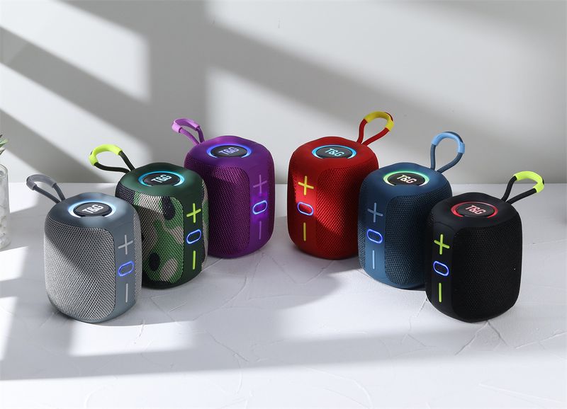 TG658 Bluetooth Tragbarer Outdoor-Handheld-Mini-Lautsprecher TWS mit Licht Neues kreatives Geschenk_voghion.com