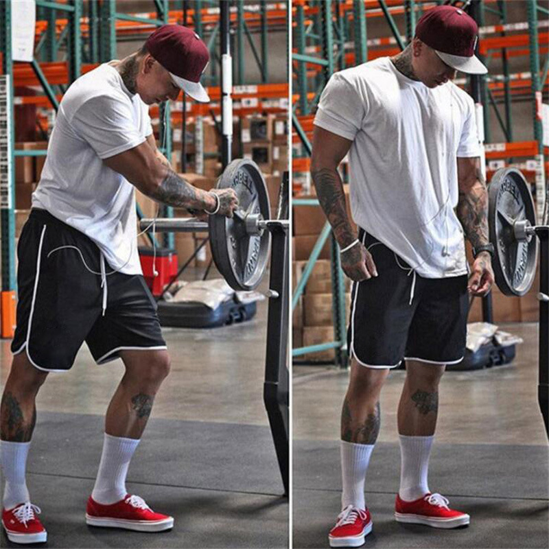 Solid color fitness shorts, men's sports shorts, mesh quick drying, breathable basketball capris, summer running_voghion.com