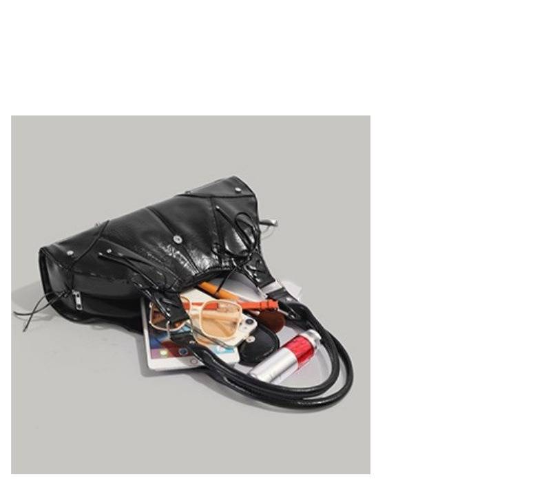 Sac fourre-tout tendance à imprimé papillon pour femme - Sac à bandoulière élégant et spacieux avec détails rivetés, sac fourre-tout noir de taille moyenne et grande capacité_voghion.com