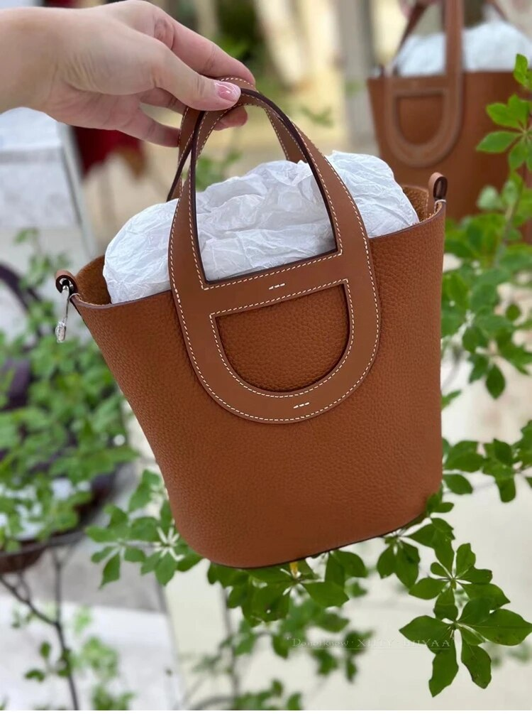 Pig Nose Bucket Bag Better Genuine Leather Vegetable Basket Soft Women's Handbag 2023 New Simple and Fashionable_voghion.com