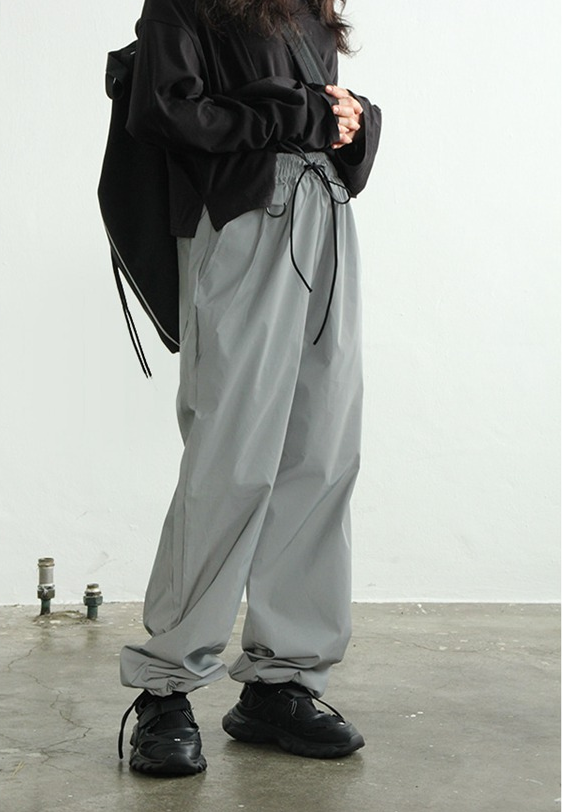 Versione coreana in nylon da strada stile casual con doppia spalla e coulisse, borsa a secchiello con fibbia laterale bianca_voghion.com