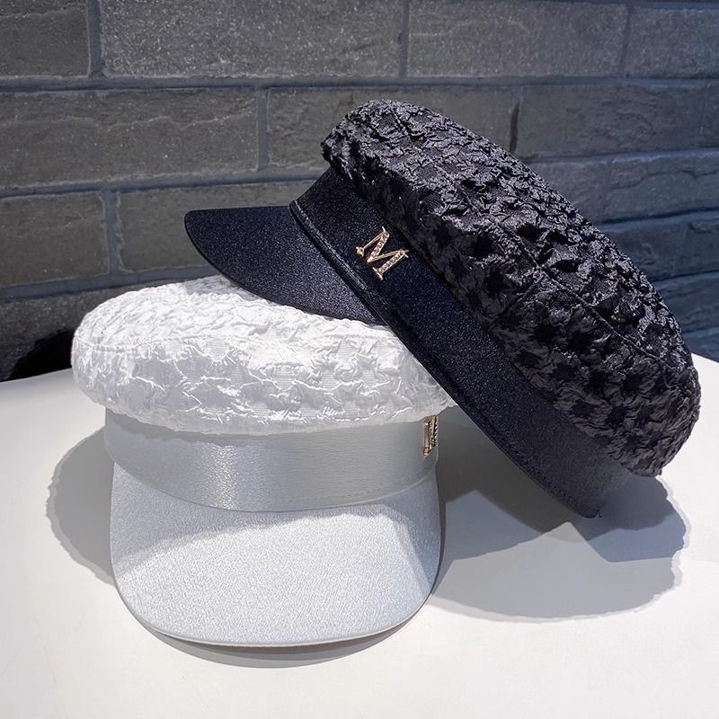 Béret plat et polyvalent pour femmes, lettre M, printemps/été, fin, décontracté, polyvalent, langue de canard pliée, chapeau octogonal_voghion.com