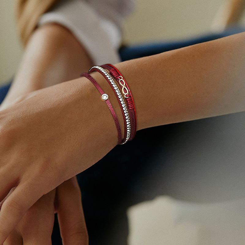 Women's Figure-8 Shaped Bohemian Crushed Magnetic Clasp Woven Band Inlaid Diamond Infinity Symbol Bracelet_voghion.com