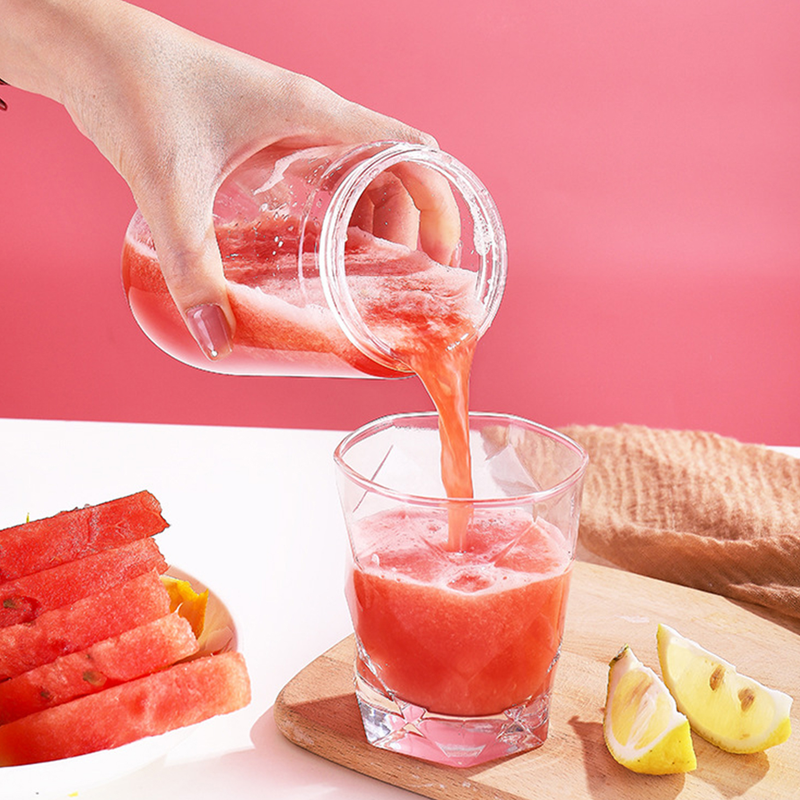Langmayue Electric Juicer Rotation Συμπαγές μέγεθος Σχέδιο Sharp Blade Επαναφορτιζόμενο Mini Electric Fruit Blender Ασύρματο αποχυμωτή-Λευκό_voghion.com