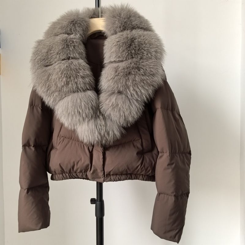 Luxury Winter Short Down Jacket For Women With Detachable Fox Fur Collar, Fashionable & Warm Puffer Coat, Elegant Casual Outerwear_voghion.com