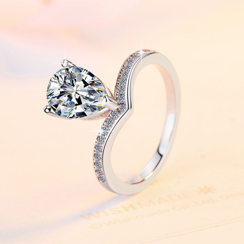 Mosang Stone Women's S Pure Silver Fashion Pear Shaped 2 Carat Crown Ring_voghion.com