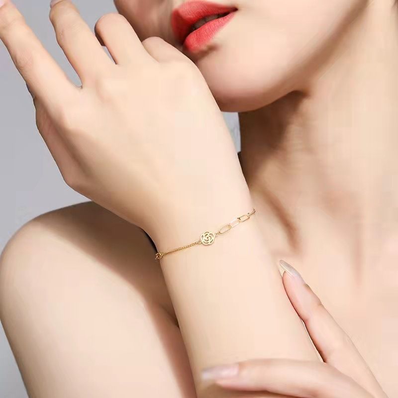 Pulseira feminina estilo camélia banhada a ouro e latão, estilo étnico, que não desbota por muito tempo_voghion.com