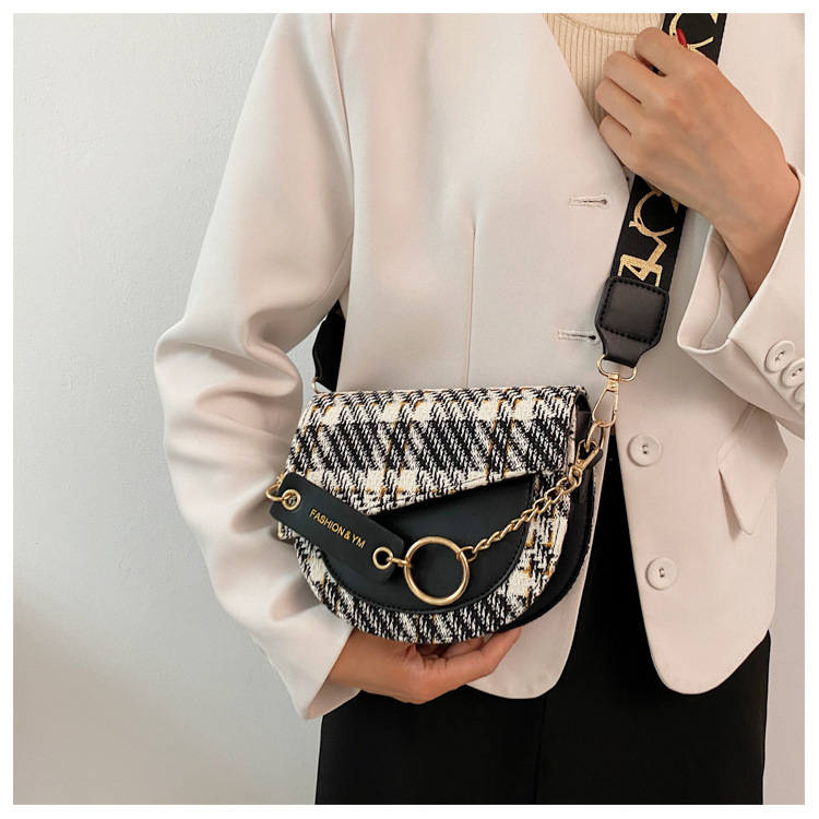 Niche super hot sell nieuwe alles-in-één damesmode brede schouderband enkele schouder crossbody mode zadeltas_voghion.com