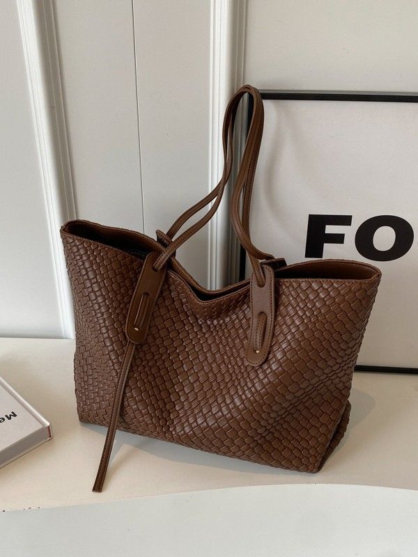 Luxury Brand Designer Bag Large Capacity Woven Bag For Women 2025 New Vintage Versatile Shoulder Underarm Bag Korean Style Handheld Tote Bag_voghion.com